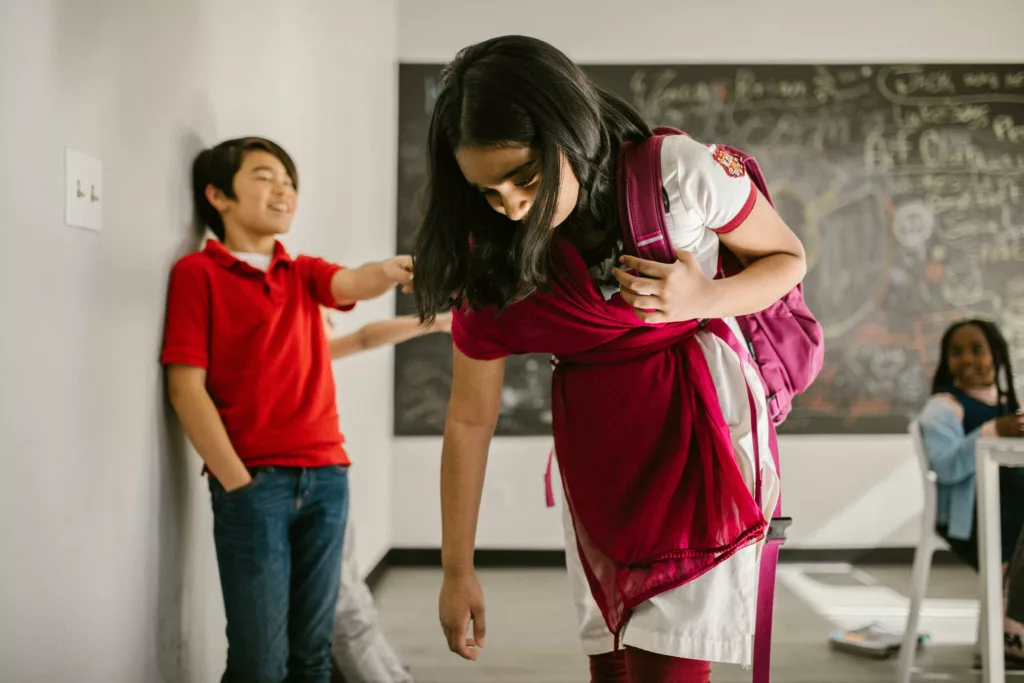 lutter contre le harcèlement scolaire avec Netethic Famille